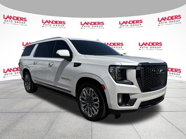 2023 GMC Yukon - $65,990