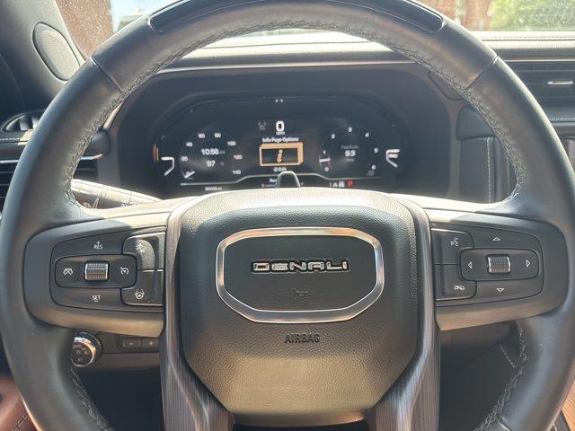 2023 GMC Yukon - $65,990