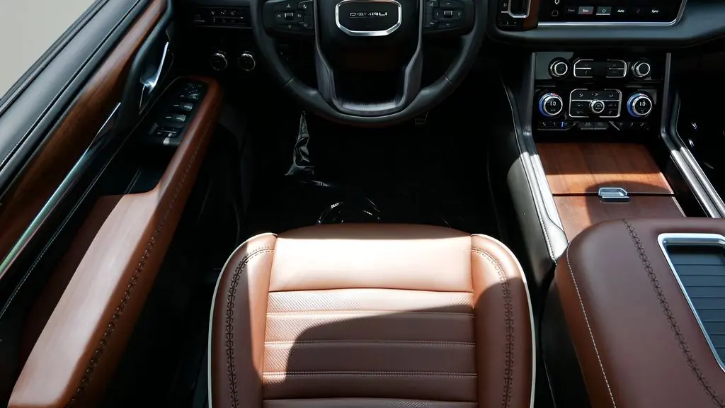 2023 GMC Yukon XL Denali Ultimate