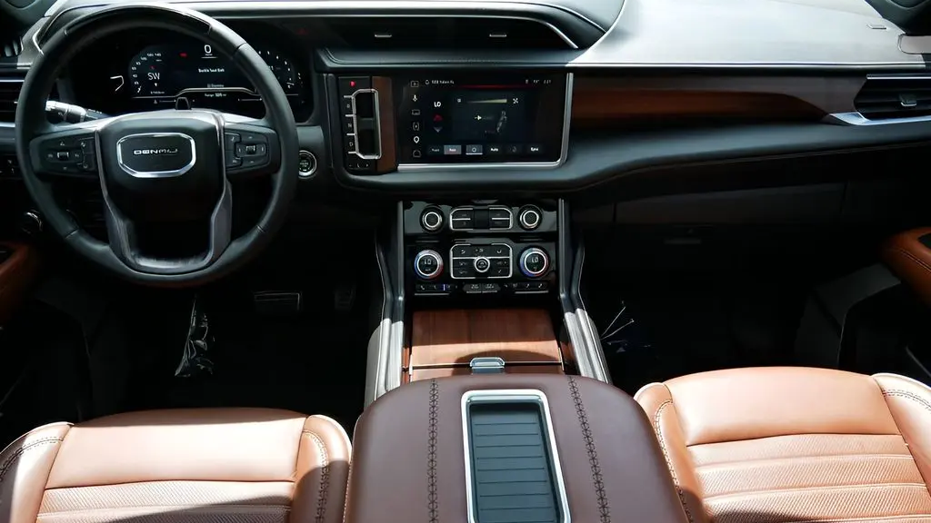 2023 GMC Yukon XL Denali Ultimate