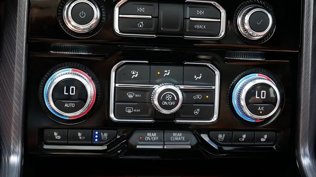 2023 GMC Yukon XL Denali Ultimate