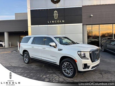 2023 GMC Yukon XL 4X4 Denali Ultimate 4DR SUV
