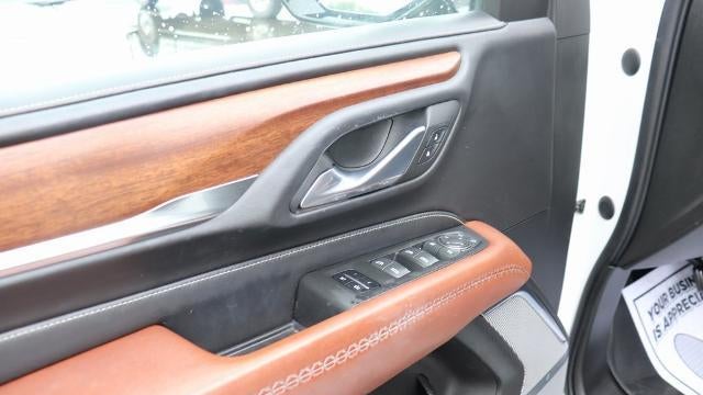 2023 GMC Yukon XL Denali Ultimate