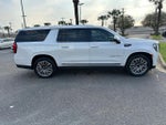 2023 Yukon XL Thumbnail 7
