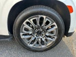 2023 Yukon XL Thumbnail 28
