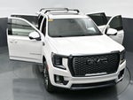 2024 Yukon XL Thumbnail 32