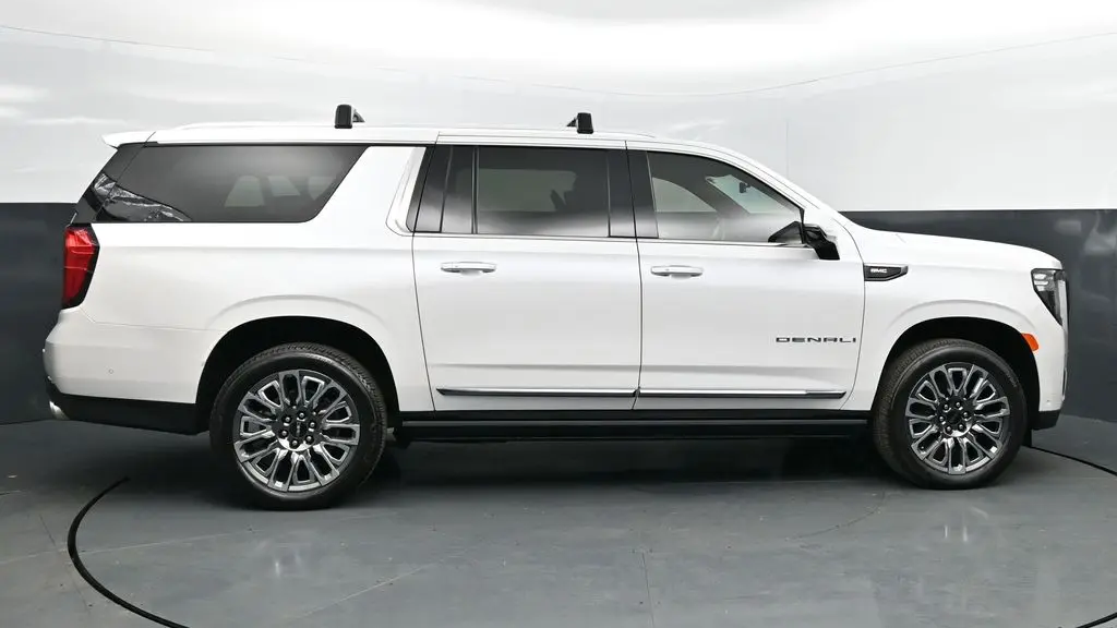 2024 GMC Yukon XL Denali Ultimate