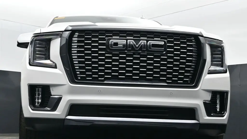 2024 GMC Yukon XL Denali Ultimate
