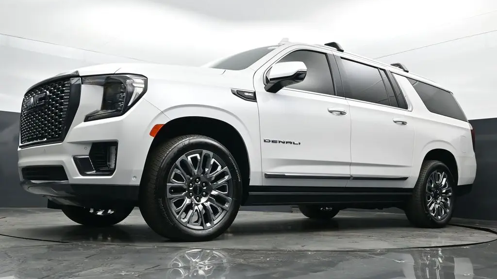 2024 GMC Yukon XL Denali Ultimate
