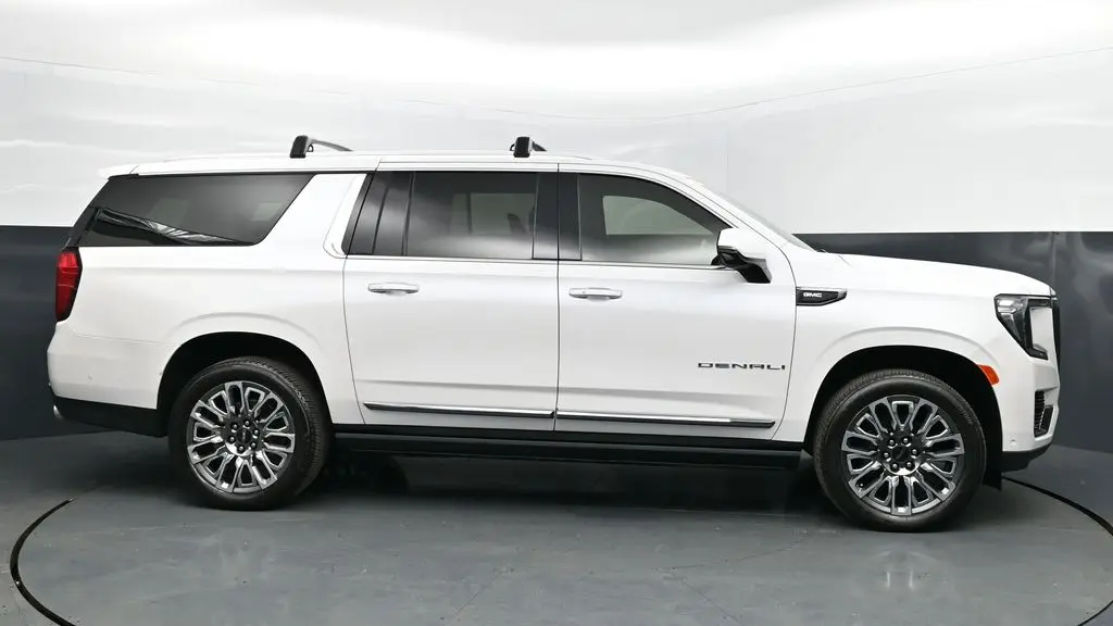 2024 GMC Yukon XL Denali Ultimate