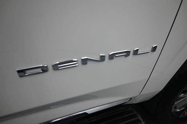 2024 GMC Yukon