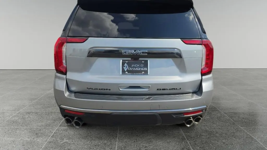 2024 GMC Yukon XL Denali Ultimate