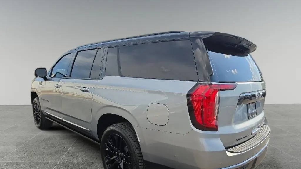 2024 GMC Yukon XL Denali Ultimate