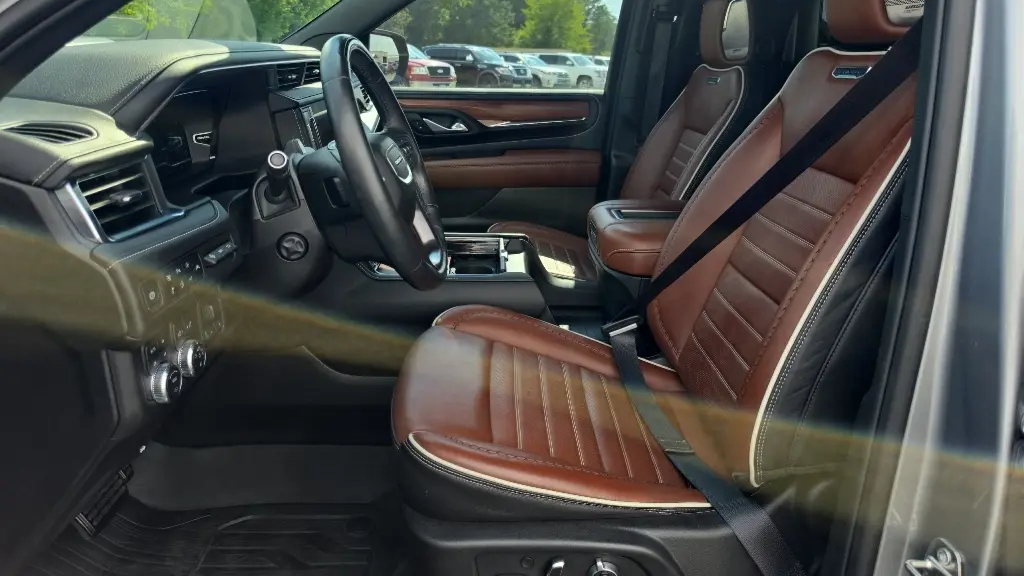 2024 GMC Yukon XL Denali Ultimate