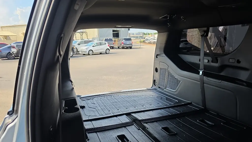 2024 GMC Yukon XL Denali Ultimate
