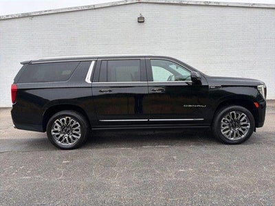 2023 GMC Yukon XL 4X4 Denali Ultimate 4DR SUV