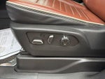 2023 Yukon XL Thumbnail 30