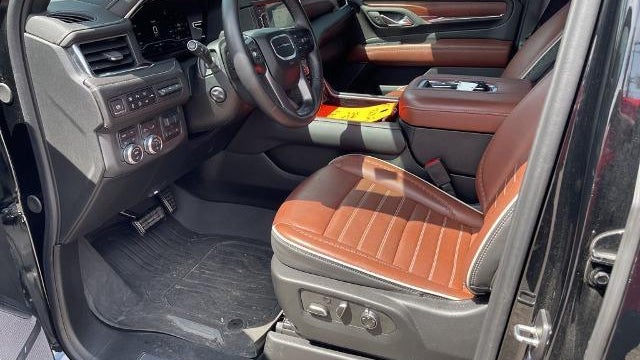 2024 GMC Yukon XL Denali Ultimate