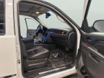 2011 Yukon XL Thumbnail 19