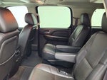 2014 Yukon XL Thumbnail 21