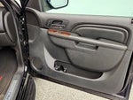 2014 Yukon XL Thumbnail 27