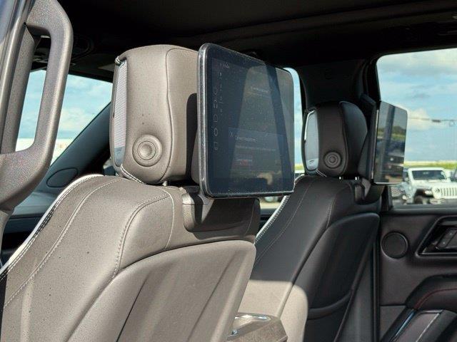 2025 GMC Yukon - $89,950