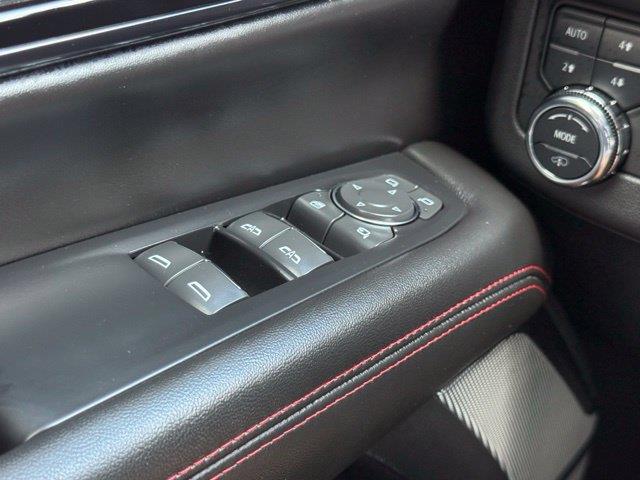 2025 GMC Yukon - $89,950