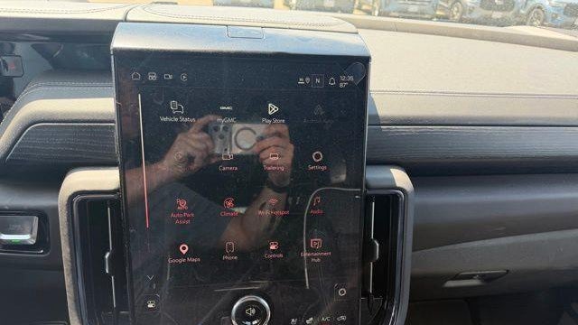 2025 GMC Yukon AT4 Ultimate