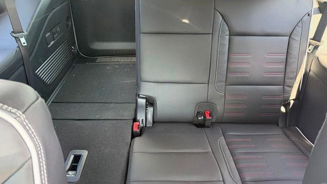 2025 GMC Yukon AT4 Ultimate