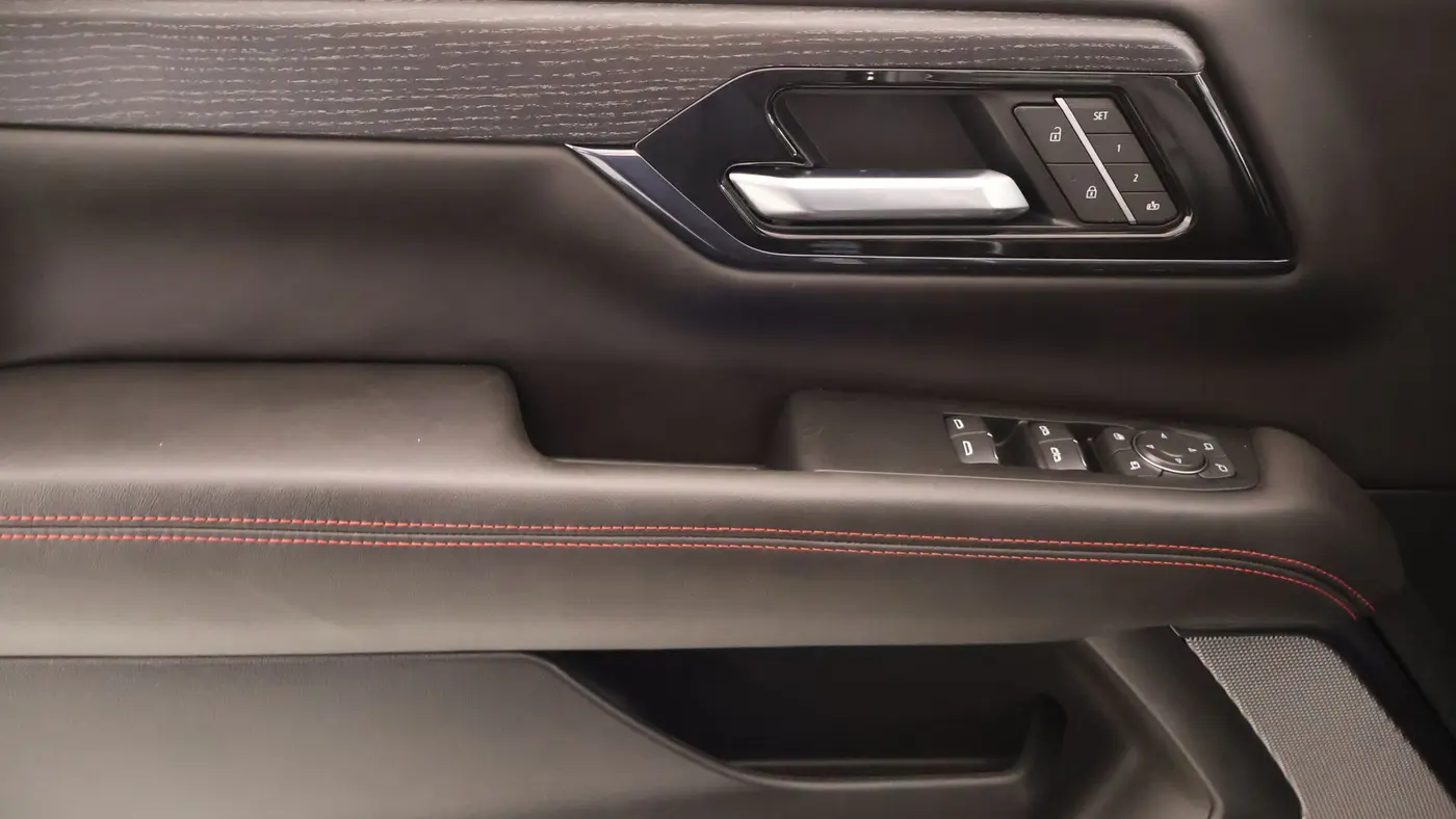 2025 GMC Yukon AT4 Ultimate