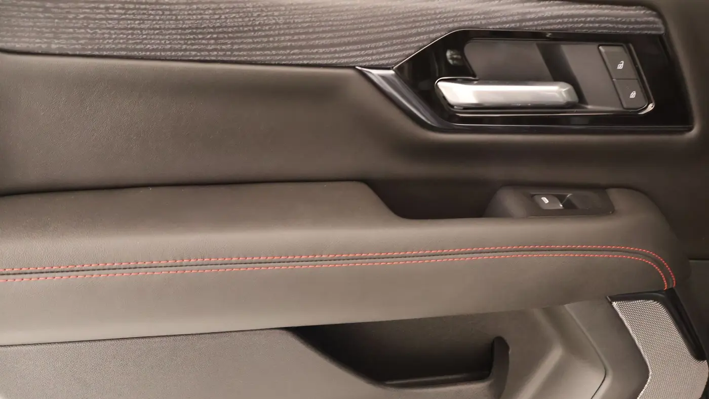 2025 GMC Yukon AT4 Ultimate