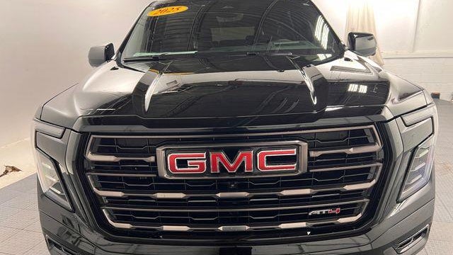 2025 GMC Yukon XL AT4 Ultimate