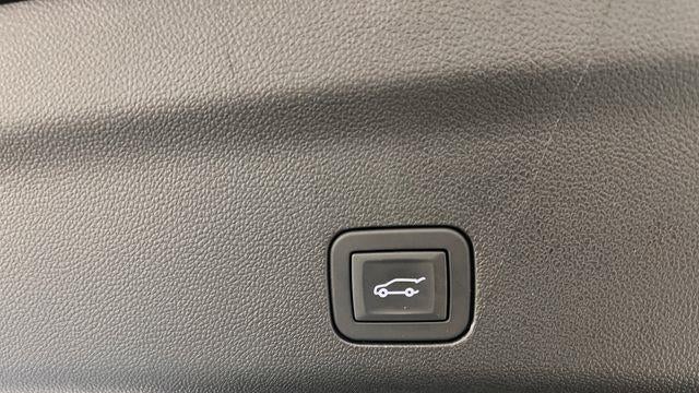2025 GMC Yukon XL AT4 Ultimate