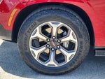 2025 Yukon XL Thumbnail 10