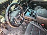 2025 Yukon XL Thumbnail 13