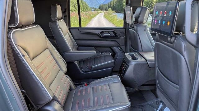 2025 GMC Yukon XL AT4 Ultimate