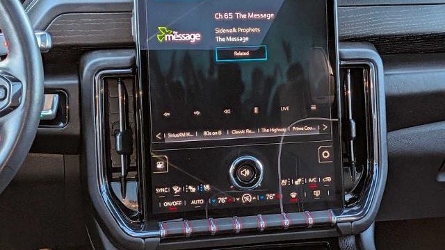 2025 GMC Yukon XL AT4 Ultimate