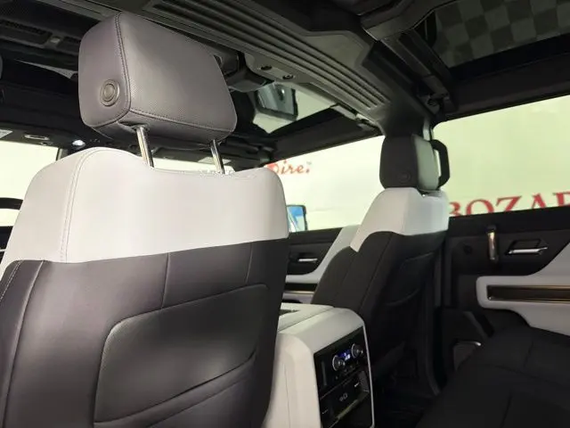 2025 GMC Hummer Ev Suv - $71,000