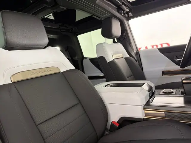 2025 GMC Hummer Ev Suv - $71,000