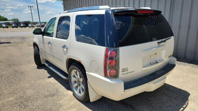 2010 GMC Yukon Denali