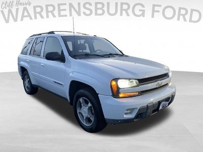 Photo of a 2004 Chevrolet Trailblazer LT 4WD 4DR SUV for sale