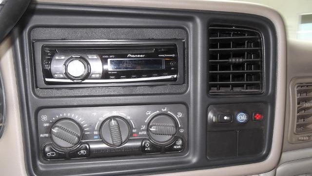 2001 Chevrolet Tahoe LS