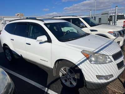 Photo of a 2009 Chevrolet Traverse LT 4DR SUV W/1LT for sale