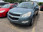 2009 Traverse Thumbnail 3