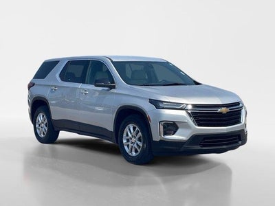 2022 Chevrolet Traverse LS 4DR SUV W/1LS