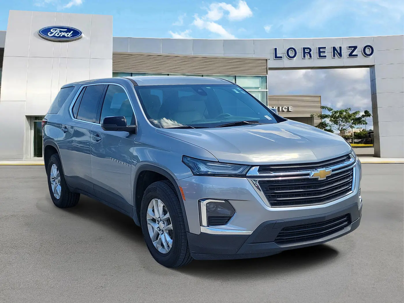 2023 Chevrolet Traverse - $22,880