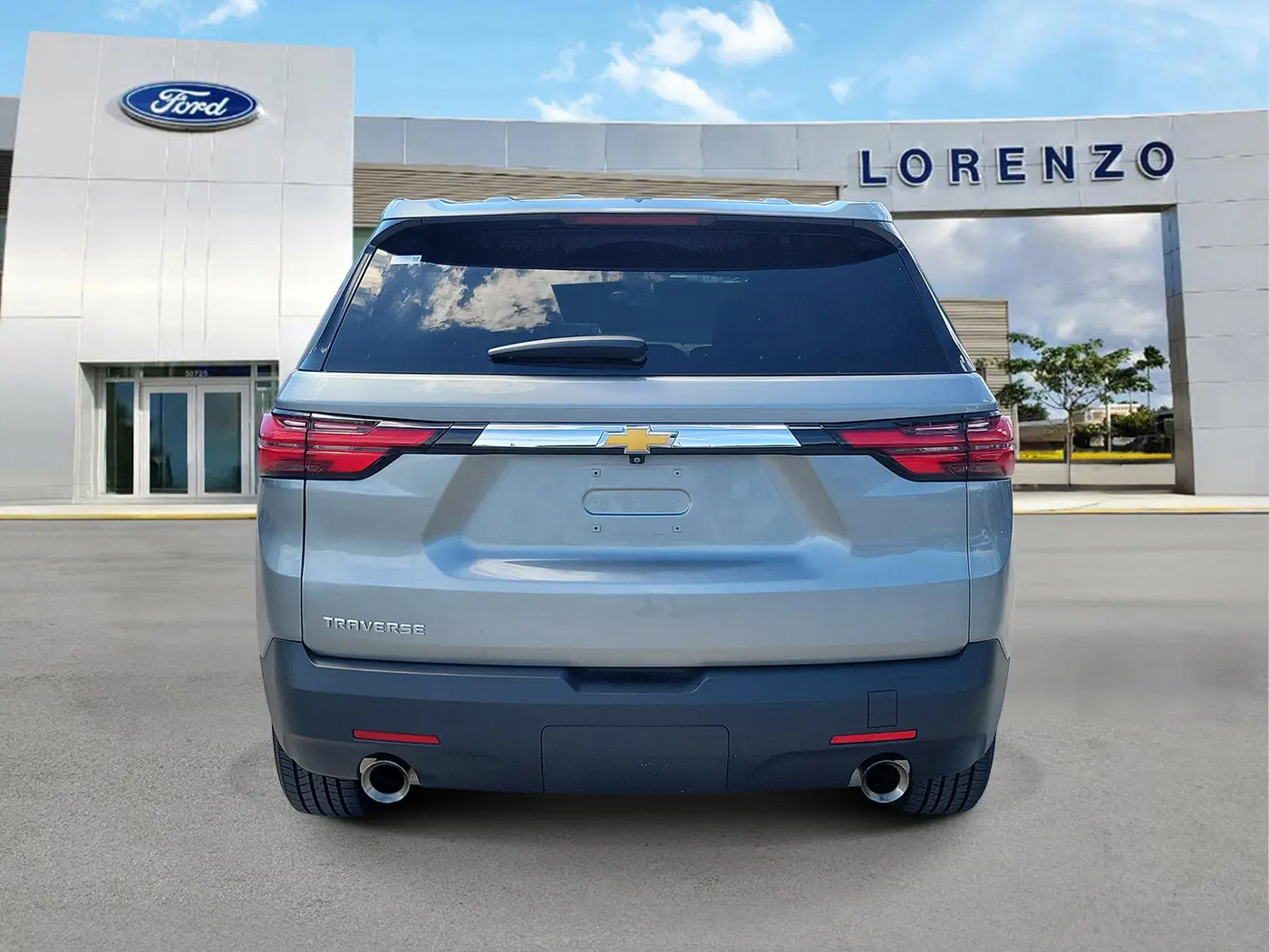 2023 Chevrolet Traverse - $22,880