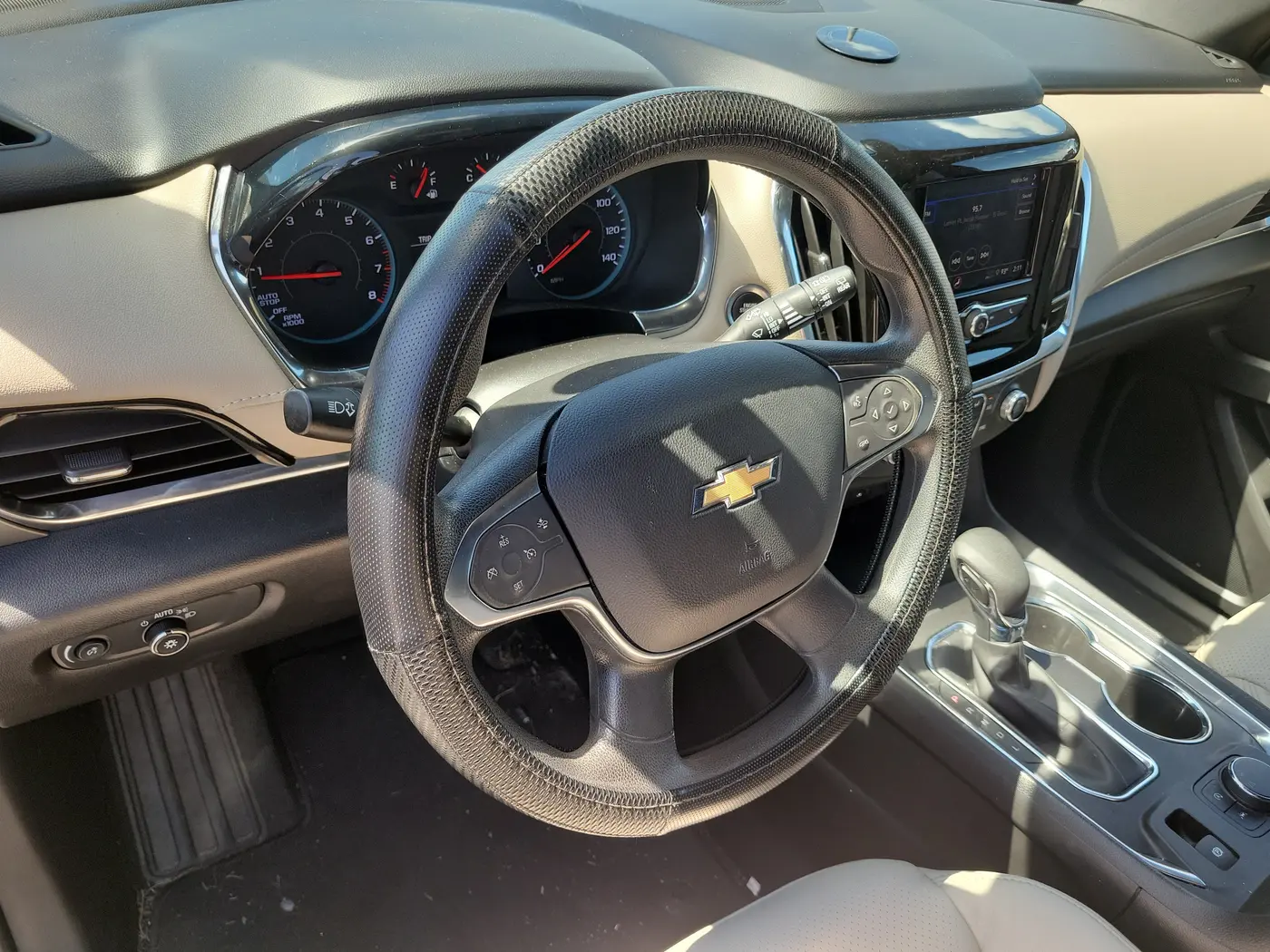 2023 Chevrolet Traverse - $22,880