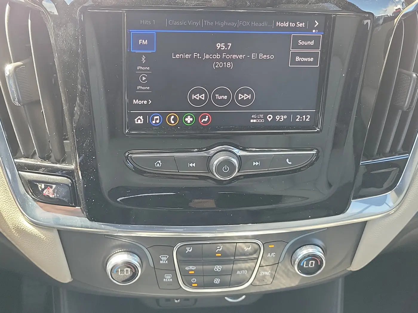 2023 Chevrolet Traverse - $22,880