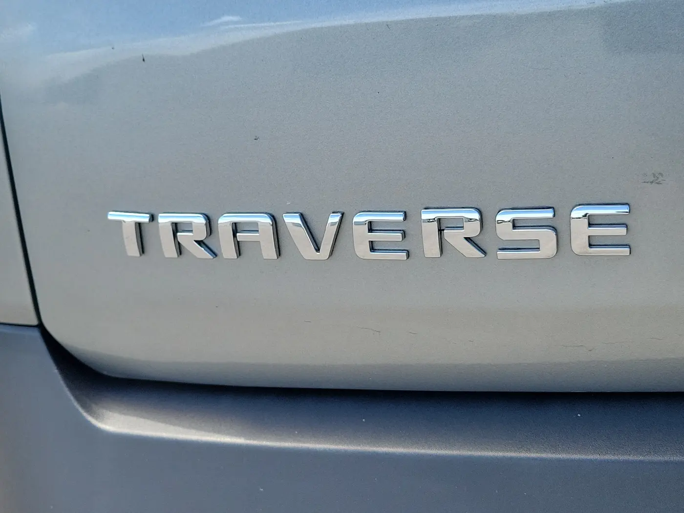 2023 Chevrolet Traverse - $22,880